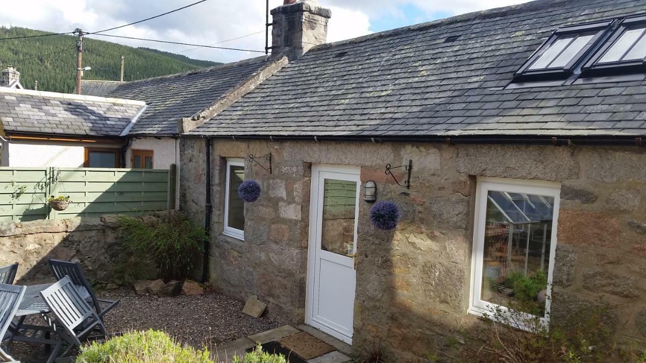 Fairdene Cottage 발라터 외부 사진